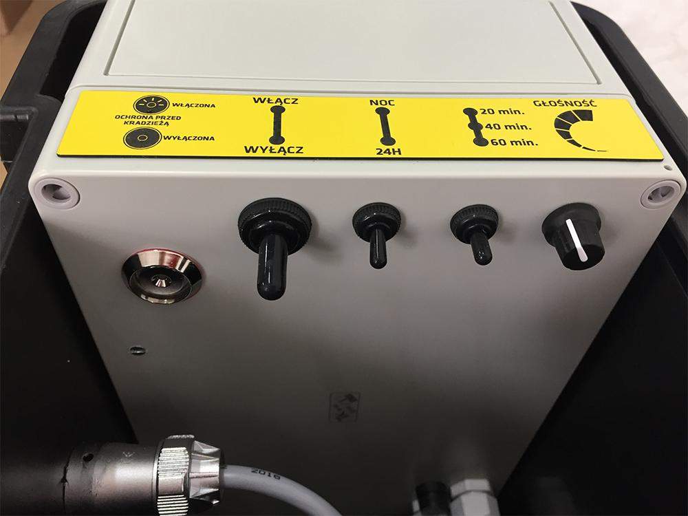 Płochacz – Profesjonalny dźwiękowy odstraszacz dzikiej zwierzyny leśnej do dużych powierzchni 3