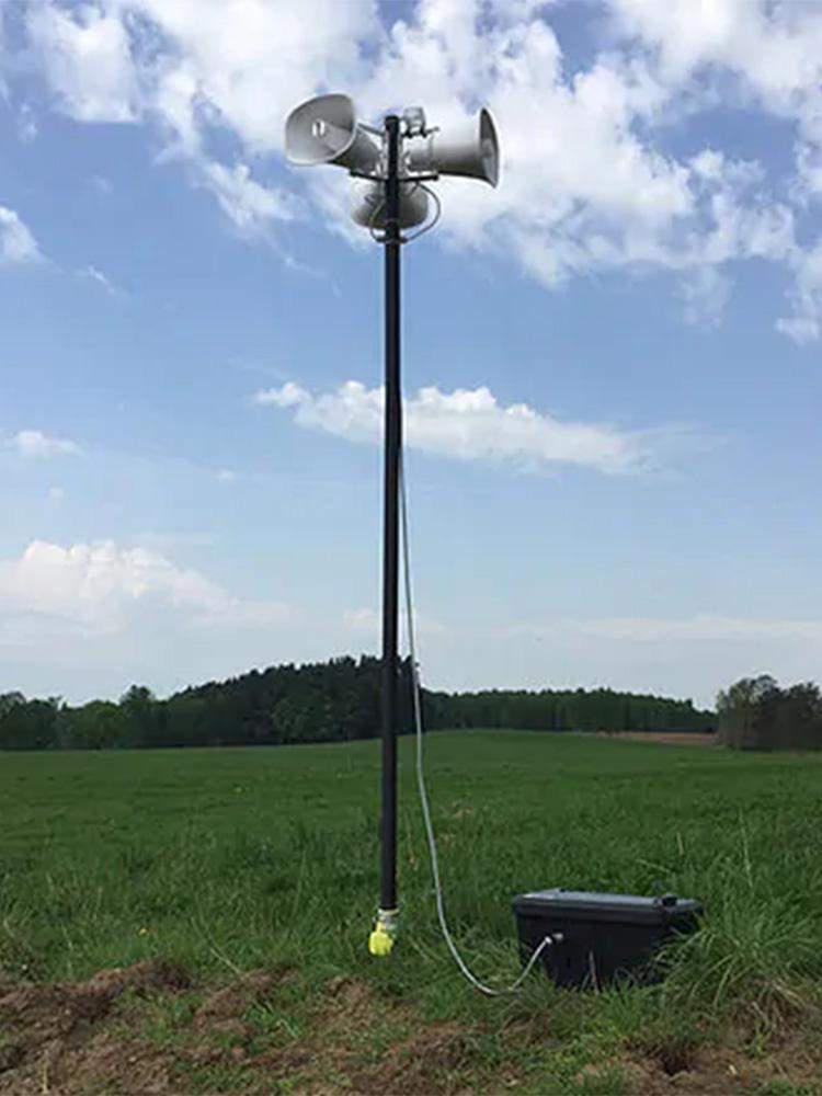 Płochacz – Profesjonalny dźwiękowy odstraszacz dzikiej zwierzyny leśnej do dużych powierzchni 2